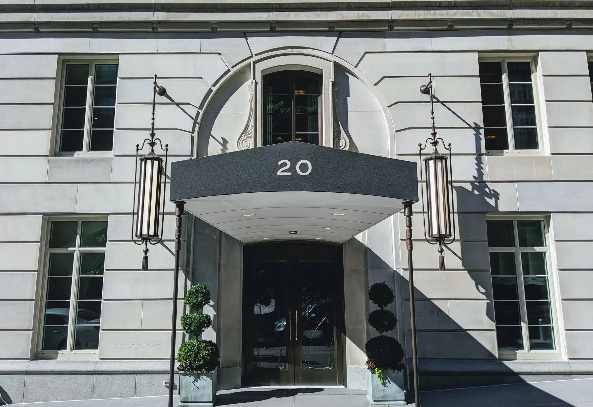 Crenshaw Lights the Exterior of 20 East End NYC